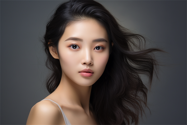 榆林口腔正畸医院排名，牵引牙冠延长术效果对比，公私立康乐口腔医生大盘点
