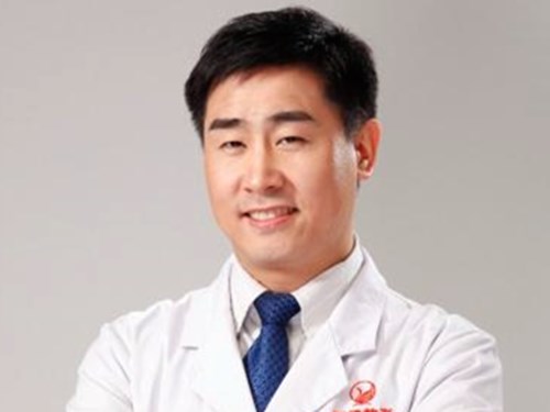 李超