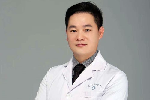 王少华